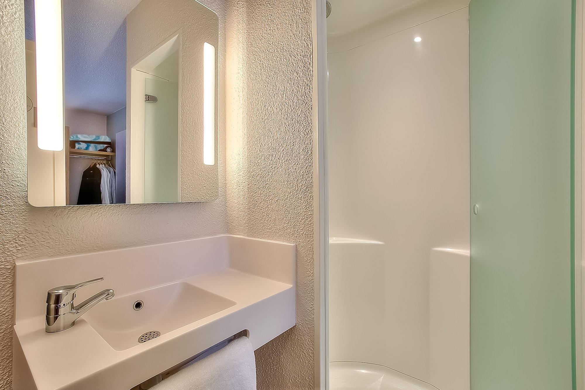 B&B Hôtel Antibes Sophia Antipolis Biot Ngoại thất bức ảnh